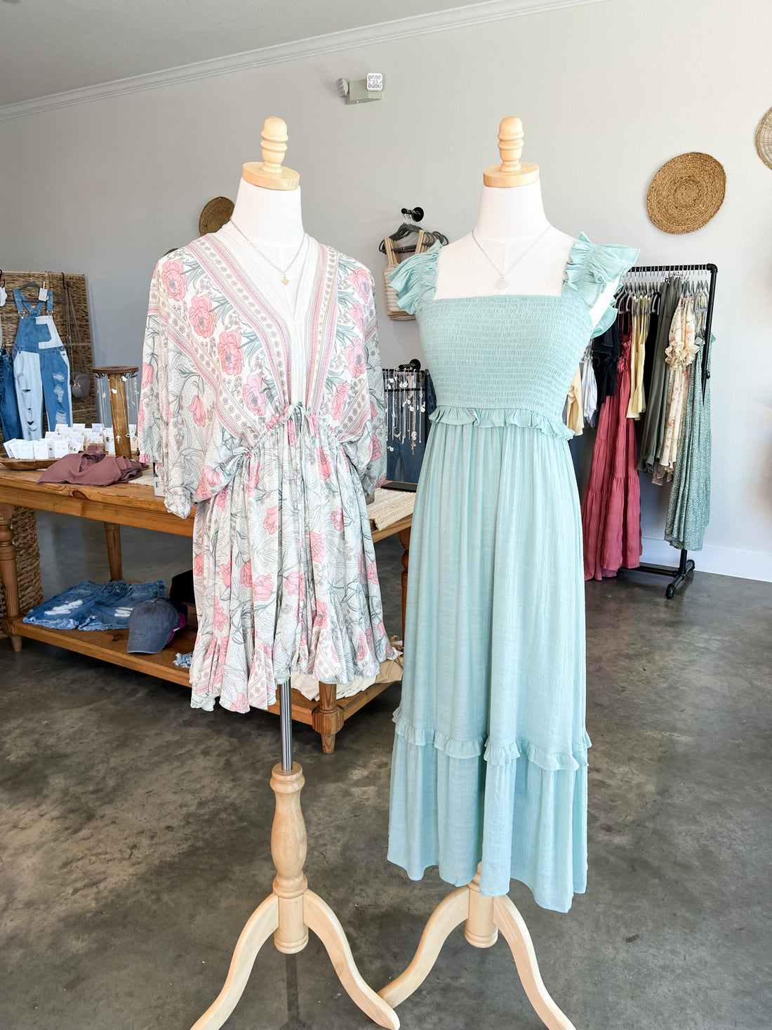 Spring & Summer Flattering Dresses