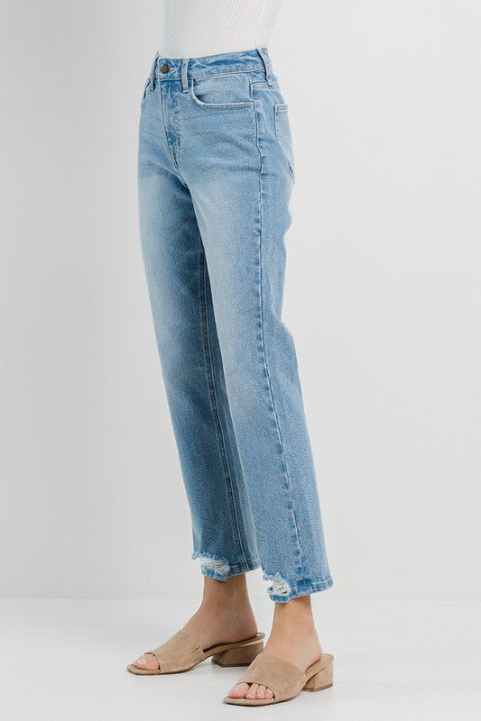 light wash relaxed fit cropped jeans