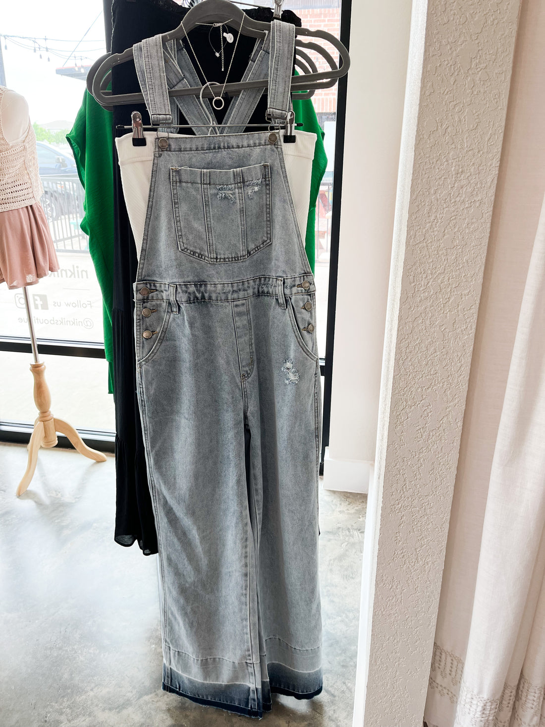 The Perfect Crop to Wear with Low Side Jumpsuits & Overalls