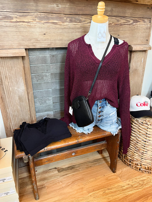 How to Dress for Early Fall in Warm Places