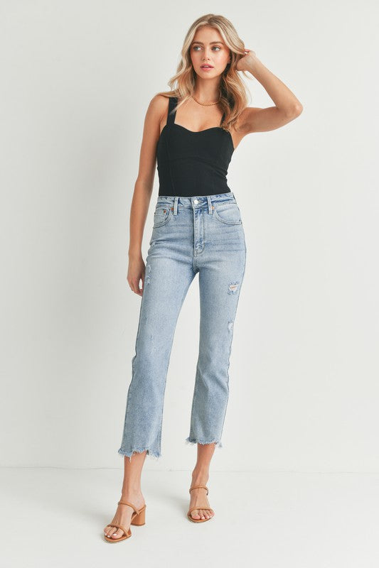 light wash high rise relaxed fit jeans