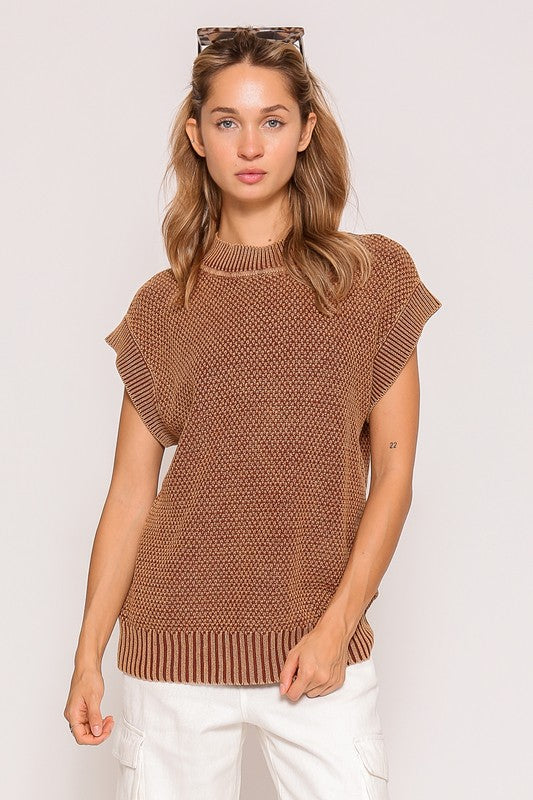 brick mineral wash  short sleeve loose fit fall top