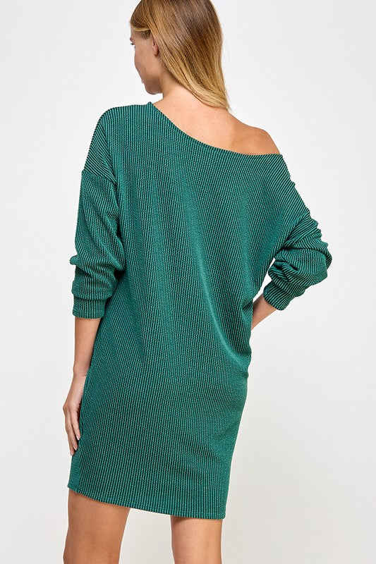 green slouchy long sleeve sweater dress