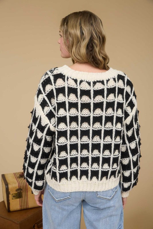 blu pepper black and cream knit pullover sweater