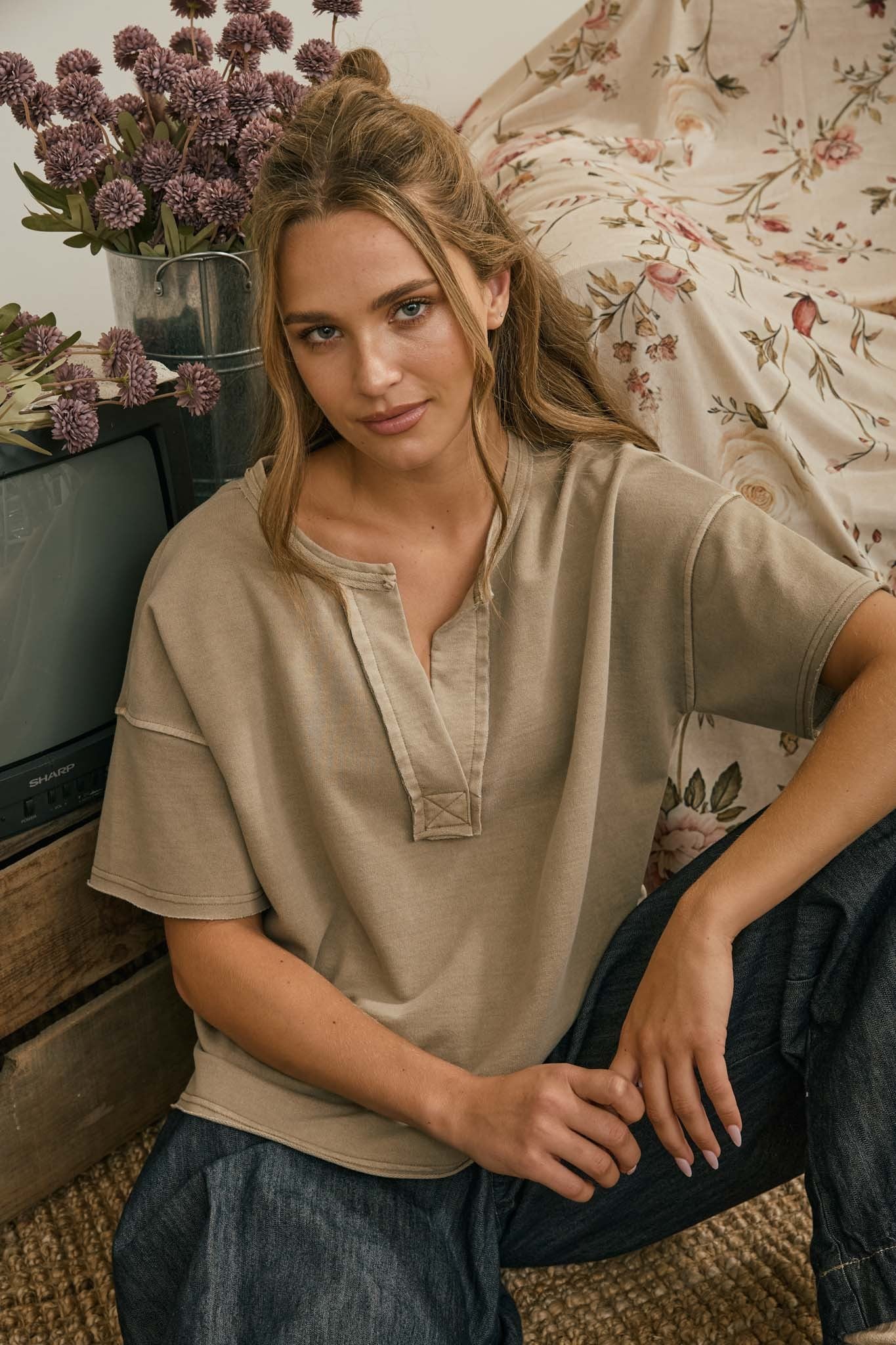 joa light brown short sleeve boxy top