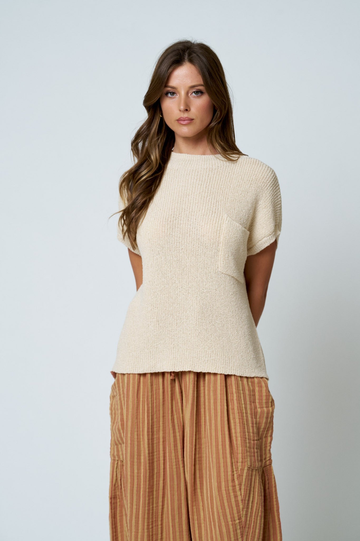 Oatmeal Short Sleeve Knit Pocket Sweater