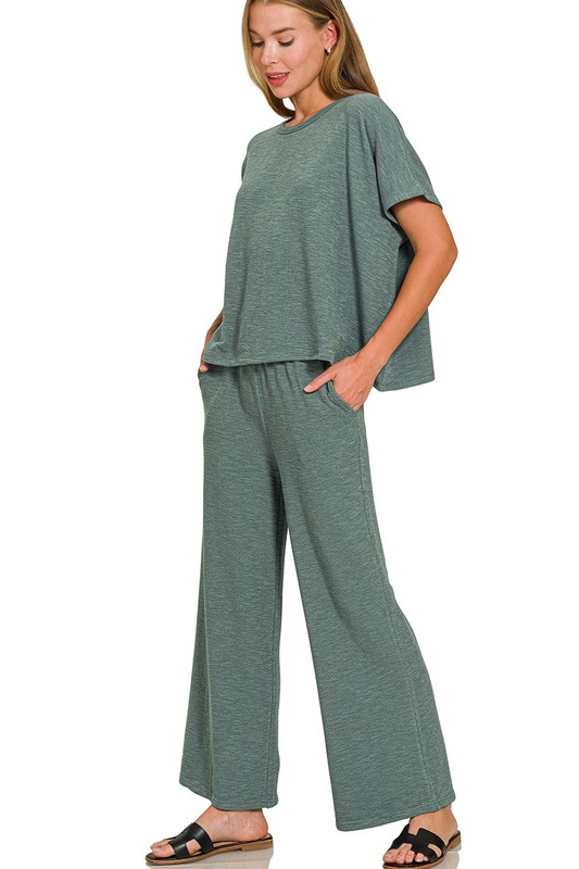 green short sleeve two piece set