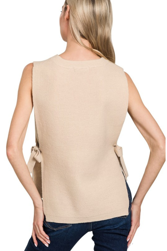 zenana cream sleeveless knit top
