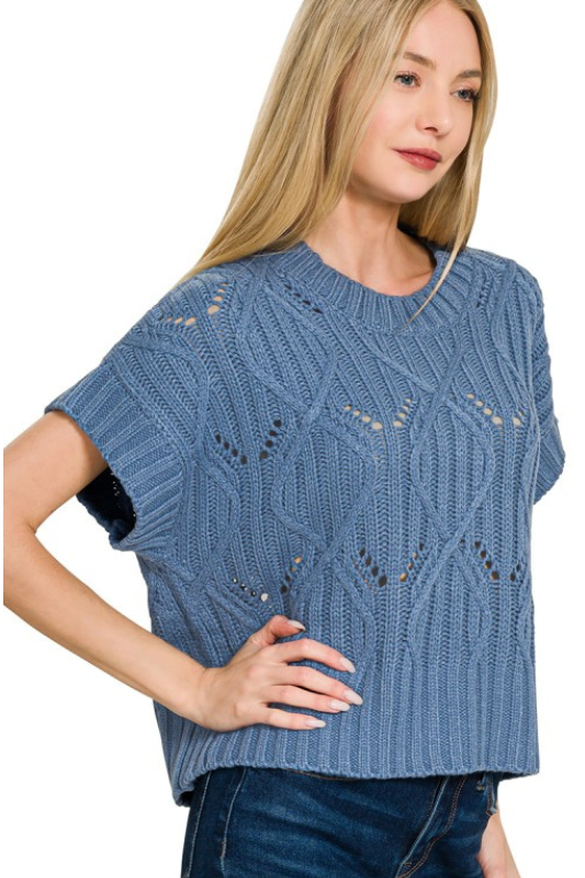 blue short sleeve knit boxy top