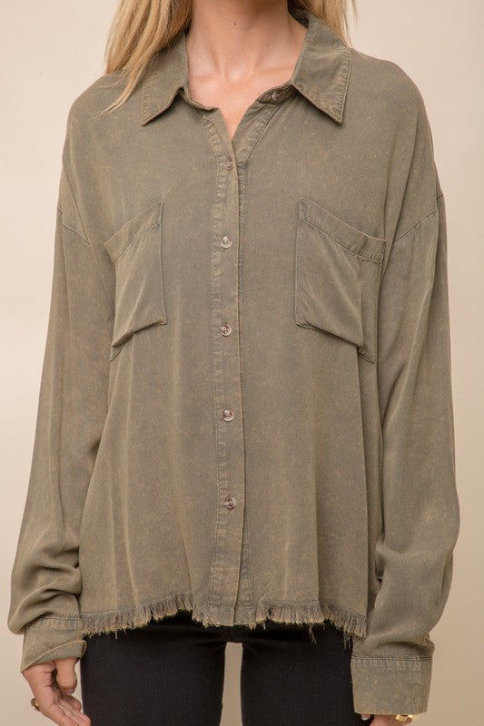 green mineral washed fray button shirt