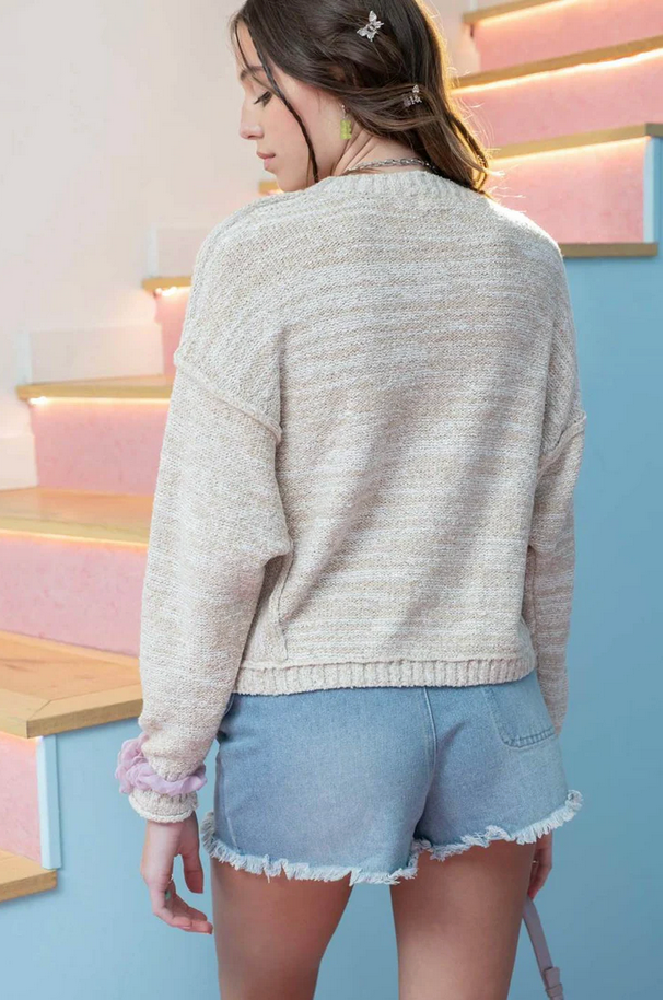 beige knit long sleeve pullover sweater