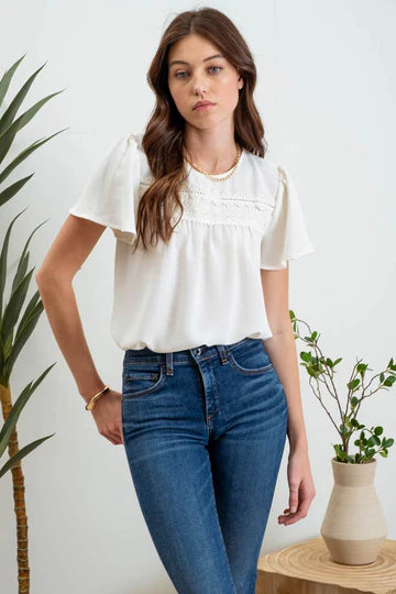 cream short sleeve flowy top